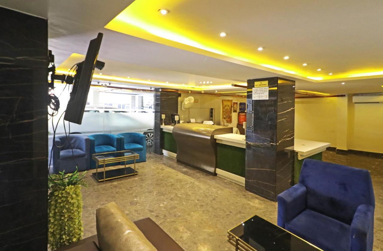 The Ivy Grand Hotel In City Centre With Free Secured Parking Nueva Delhi Exterior foto