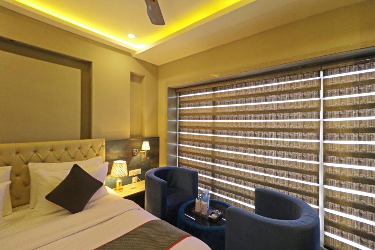 Hotel The Ivy Grand With Free Secured Parking Nueva Delhi Exterior foto