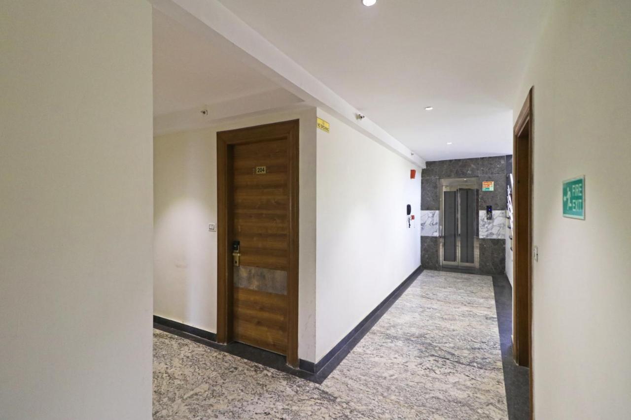 The Ivy Grand Hotel In City Centre With Free Secured Parking Nueva Delhi Exterior foto